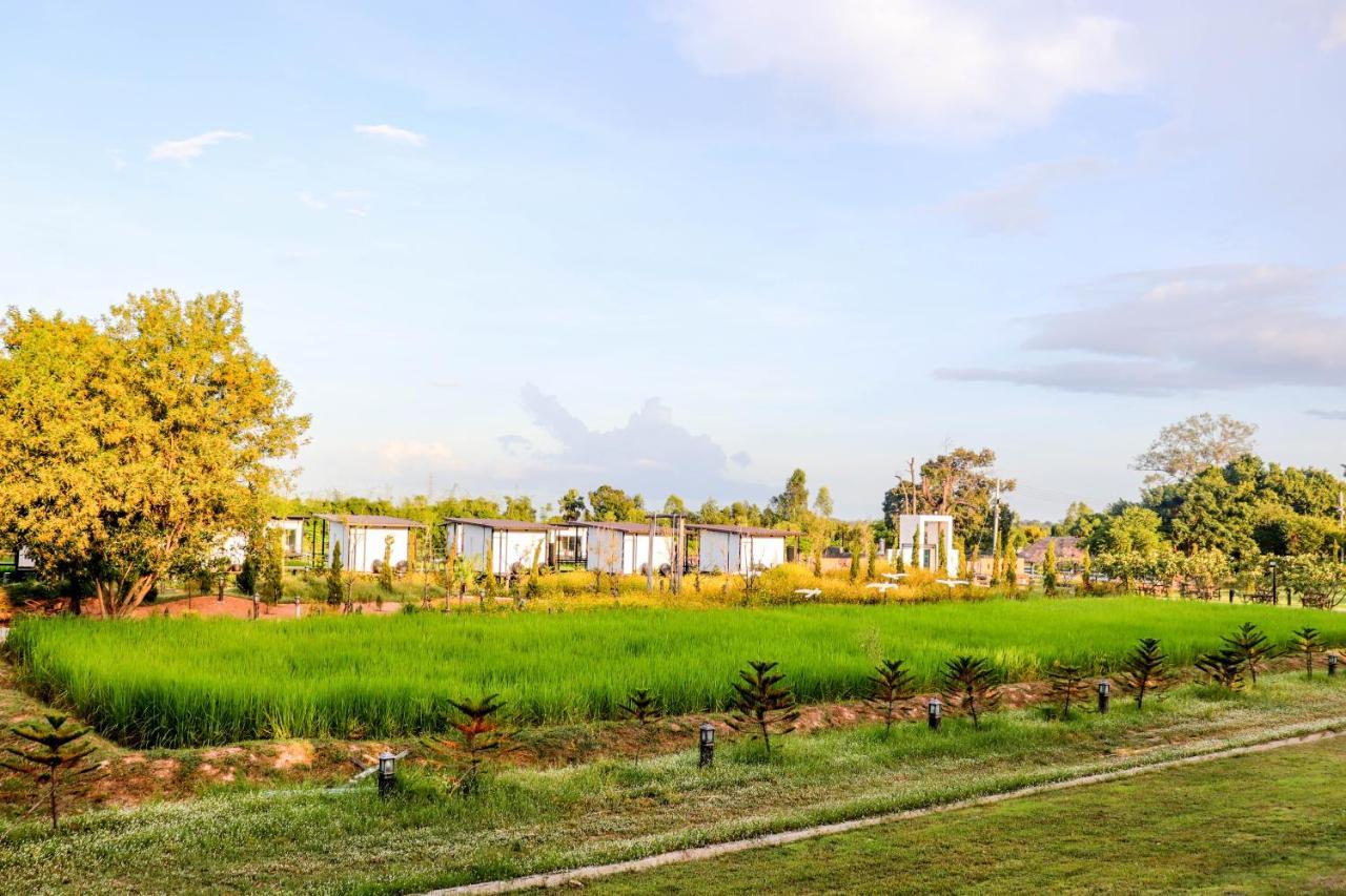 Mae On Village Resort Roi Et Bagian luar foto