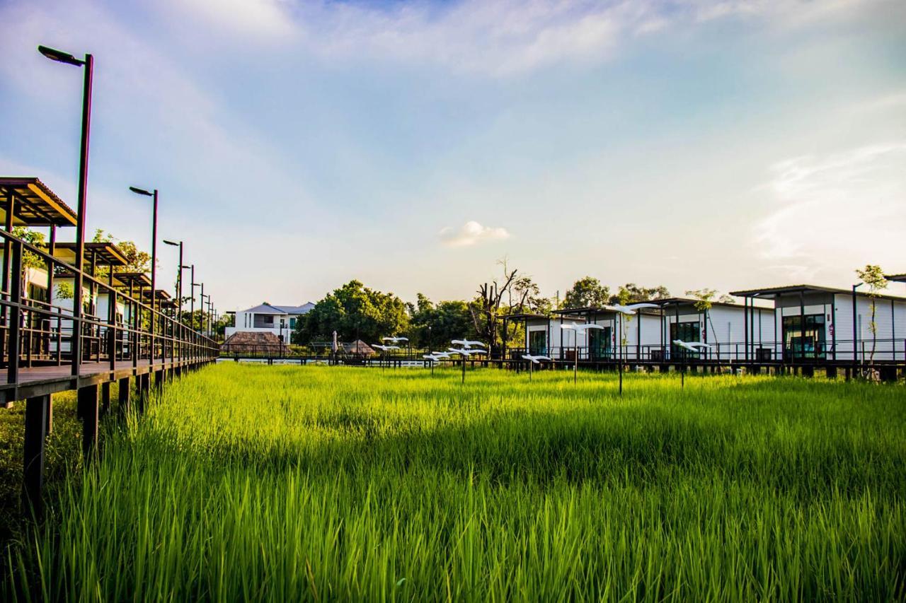 Mae On Village Resort Roi Et Bagian luar foto