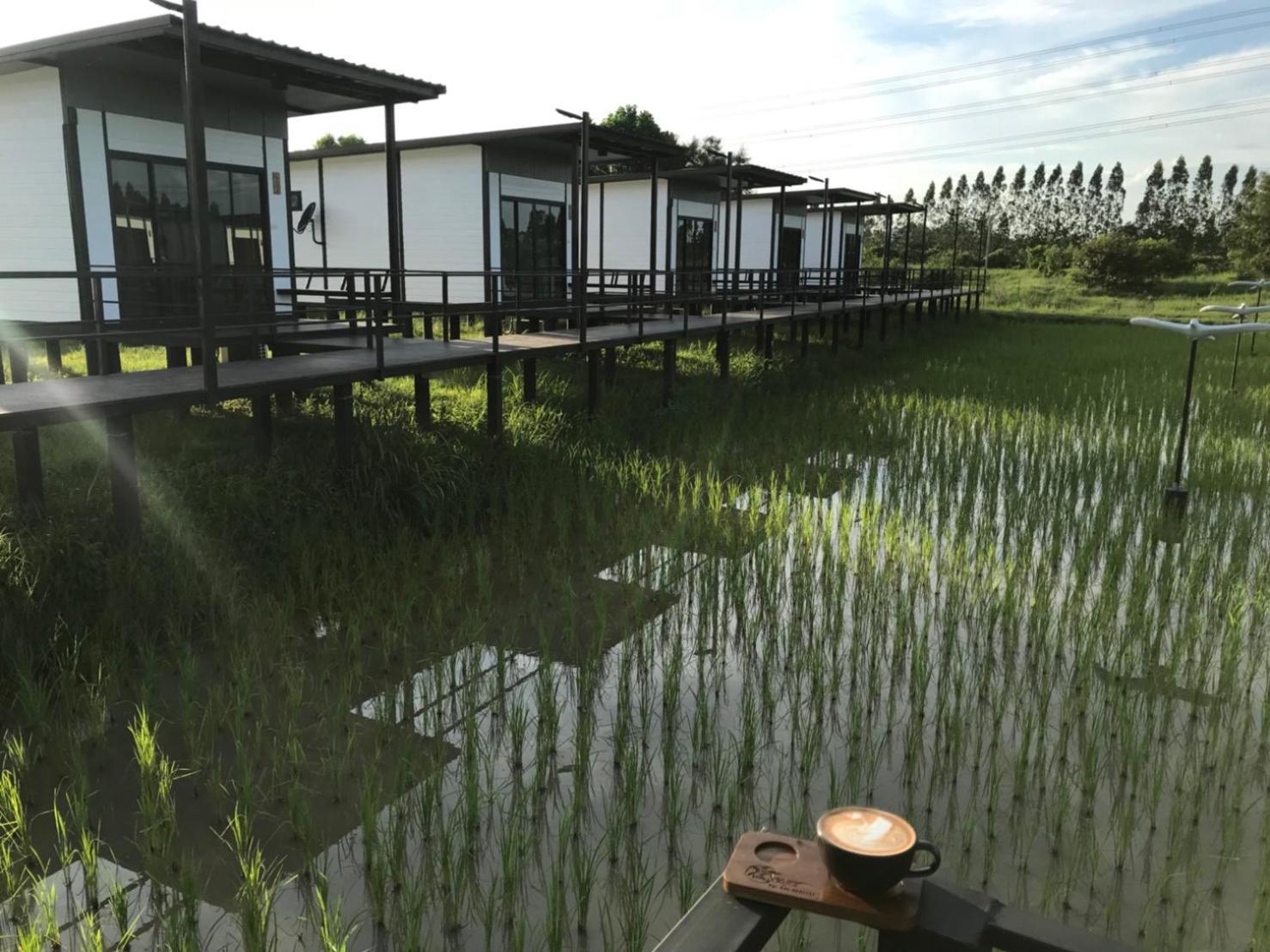 Mae On Village Resort Roi Et Bagian luar foto