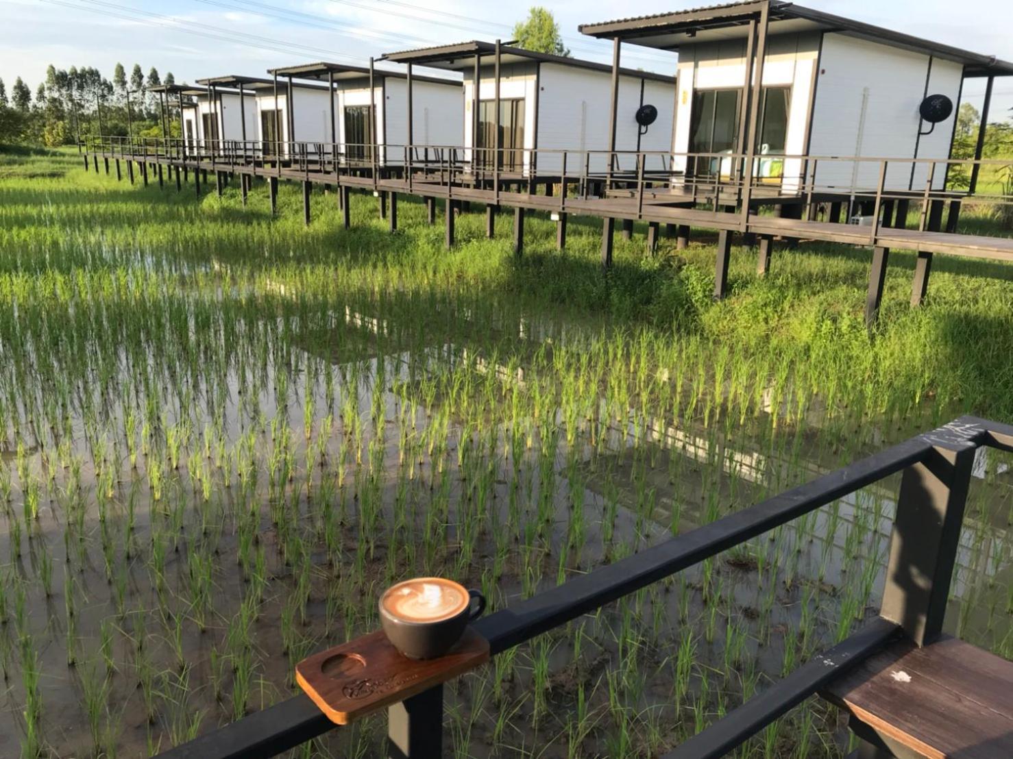 Mae On Village Resort Roi Et Bagian luar foto